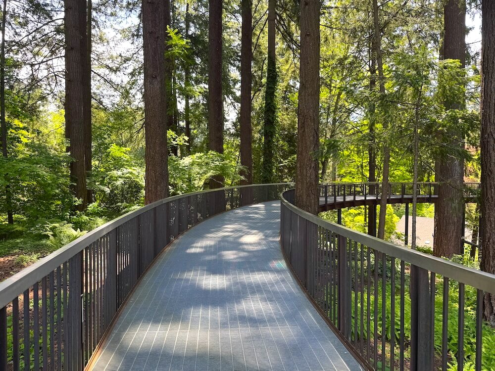 LEACH BOTANICAL GARDEN