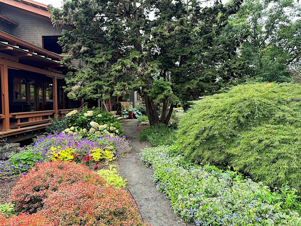 OREGON MONROVIA DISPLAY GARDEN