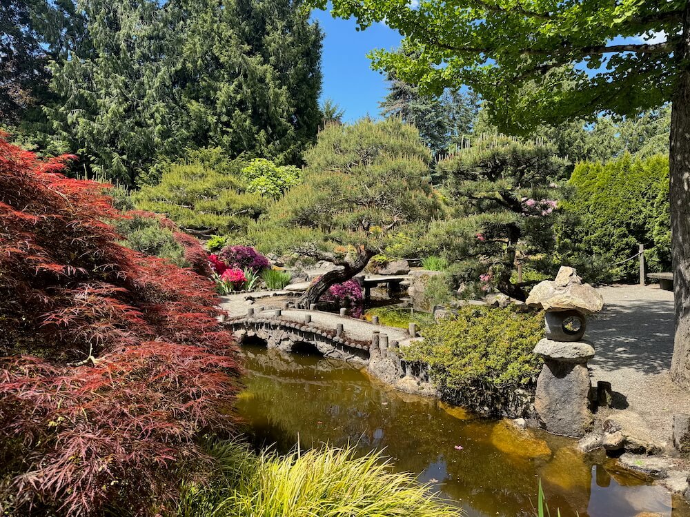 HIGHLINE SEATAC BOTANICAL GARDEN
