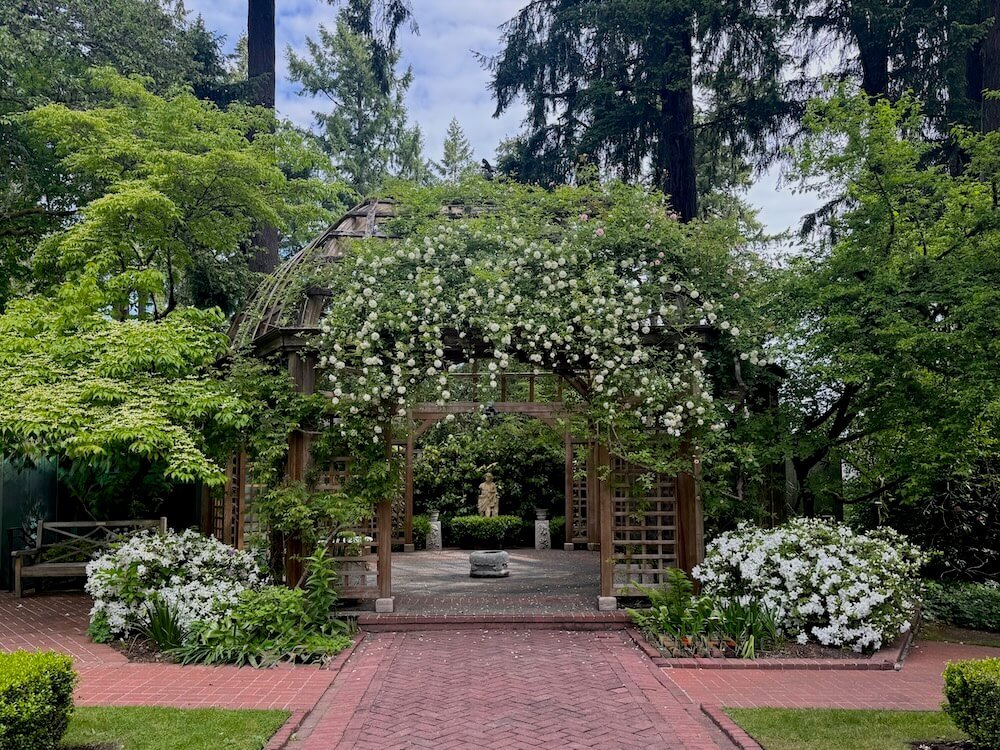 LAKEWOLD GARDENS