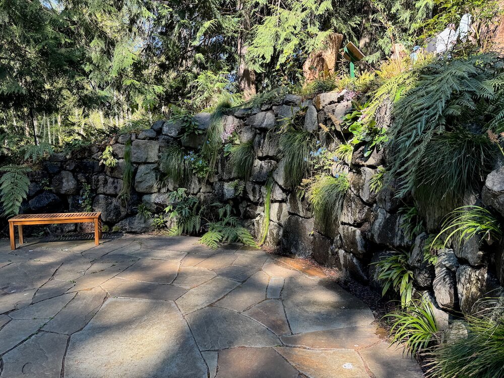 HERONSWOOD GARDEN